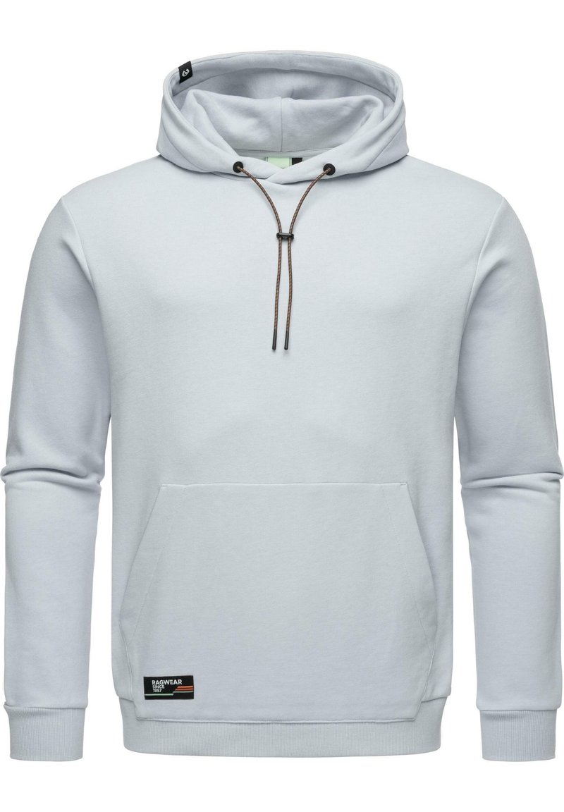 Lichtgrijze hoodie met een trekkoord, kangoeroezak en ribgebreide mouwen. Beschikt over een klein logostickertje aan de onderkant. Zachte stoftextuur.