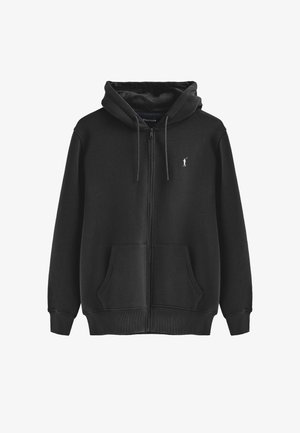 Felpa nera con zip realizzata in materiale fleece. Presenta una tasca frontale, cappuccio con lacci e un piccolo logo sul petto. Texture liscia.