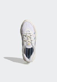 adidas Originals Tenisky - white