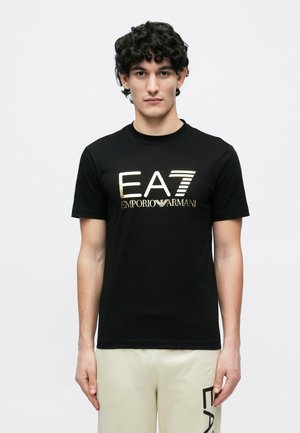 TRAIN CORE BIG LOGO TEE - Apdrukāts T-krekls - black/gold-coloured