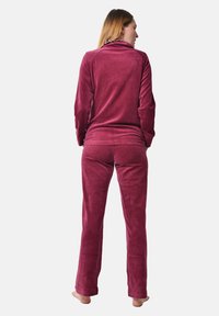 RAIKOU Pyjamas - brombeer