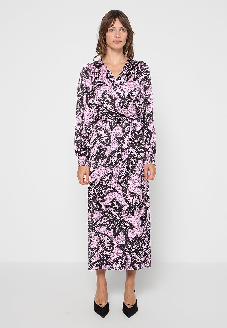 Bruuns Bazaar Jurk roze Bruuns Bazaar Jurk roze