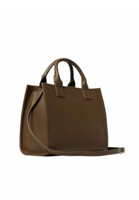 Bruine leren shopper met getextureerd oppervlak, dubbele bovenhandvatten en een afneembare schouderriem. Voorzien van een geperst logo aan de voorkant.