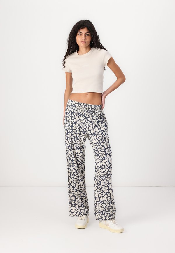LAS DALIAS PANT - Trousers3