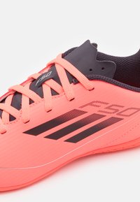 adidas Performance F50 CLUB IN UNISEX czarny