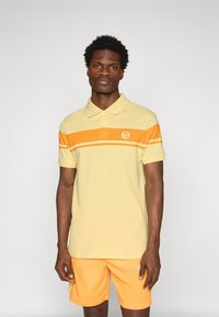 Sergio Tacchini - YOUNG LINE - Polo shirt - pale banana/autumn glory Thumbnail Image 1