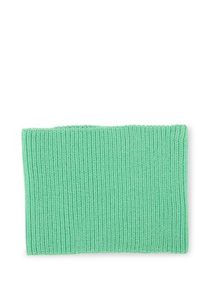 Pièce de tissu rectangulaire tricotée vert clair avec un motif côtelé, présentée à plat sur un fond blanc.