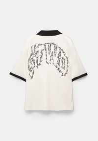 Thumbnail Image 6