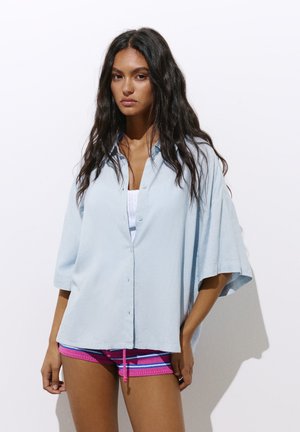 PULL&BEAR, Gombos blúz - light blue denim