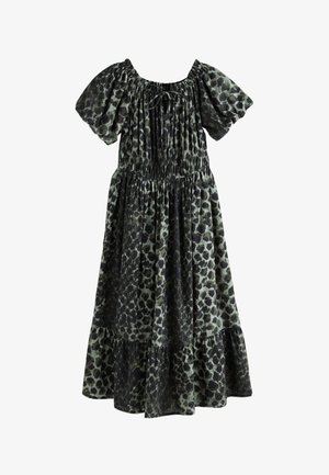 Robe midi imprimé léopard noir et gris avec manches bouffantes, encolure élastique décolletée, taille froncée et ourlet volanté.