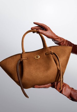 Guess, ALLEGRA GIRLFRIEND SATCHEL - Handtasche - cognac