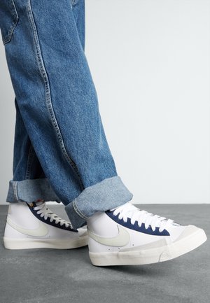 Sneakersy wysokie