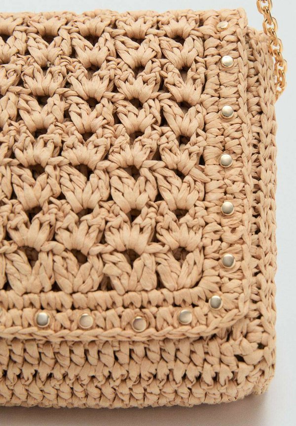 NATURAL SHOULDER WITH STUDS - Cross body bag - beige2