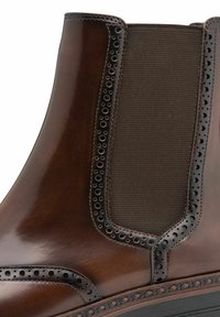 Tamaris CHELSEA - Bottines à plateau - brown
