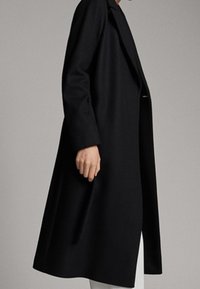 Massimo Dutti Mantel - black