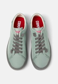 Camper PEU TOURING zielony