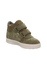 Zielone sneakersy za kostkę z cholewką z zamszu i tkaniny, z kamuflażowym wzorem, trzema paskami na rzepy oraz białą gumową podeszwą.