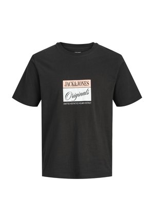 T-shirt nero a maniche corte con un logo rettangolare con la scritta "JACK&JONES Originals Crafted Aesthetics Holmen District" sul petto.
