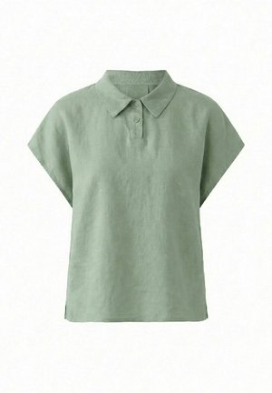 Hellgrünes Leinen-Poloshirt mit kurzen Ärmeln, zwei Knöpfen und klassischem Kragen, auf weißem Hintergrund dargestellt.