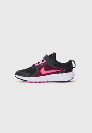 STAR RUNNER 5 UNISEX - Katujuoksukengät - off noir/hyper pink/playful pink/anthracite