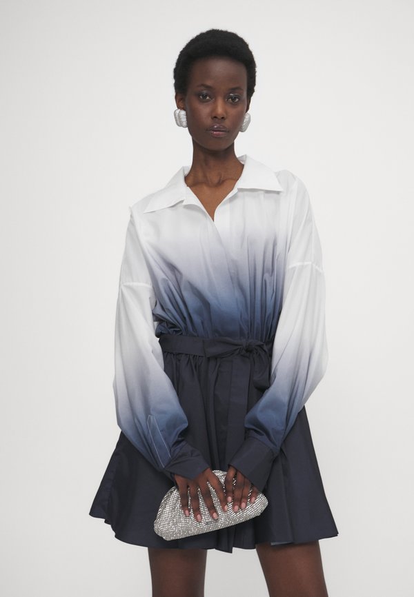 SUPER OVERSIZED FLARED DRESS - Shirt dress4