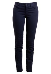 Granatowe spodnie o slim fit, wykonane z elastycznego materiału bawełnianego. Posiadają przeszywane akcenty oraz kieszenie z przodu i z tyłu.
