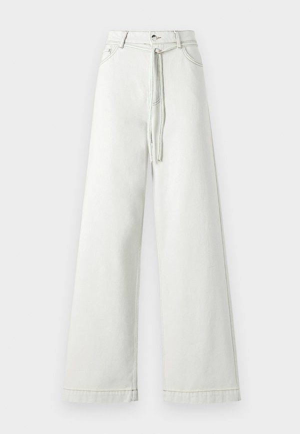 ELIJAH - Wide Leg - ice bleached denim3