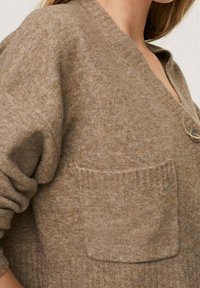 Mango Strickjacke - brown