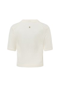 Crème-kleurige, kortarmige gebreide trui met geribbelde randen en een klein metallic logo in het midden van de bovenrug.