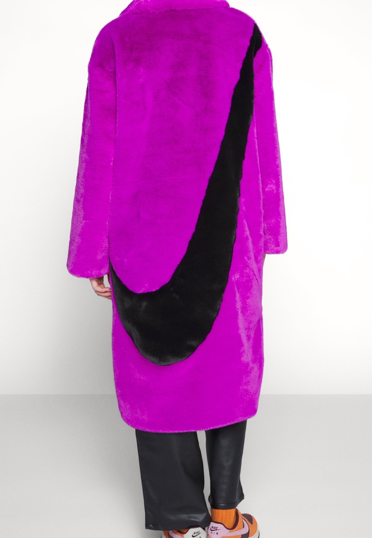 nike lilac coat