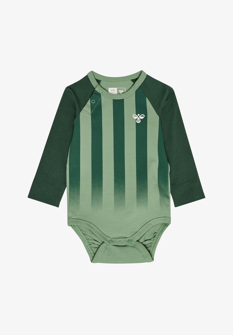 Långärmad bodysuit i grönt med vertikala ränder, som har en gradient från mörk till ljus. Tillverkad av mjukt tyg med tryckknappar.