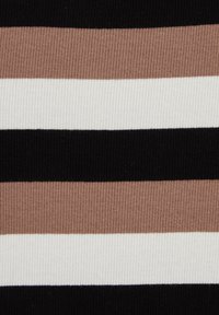 Ribota auduma ar plašiem horizontāliem svītrām melnā, baltā un divās brūnās nokrāsās. Gluda tekstūra ar vienmērīgu rakstu.