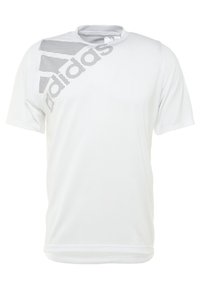 Camisa atlética corta de manga blanca hecha de un tejido transpirable, con un diseño gráfico diagonal en gris. Cuello redondo y dobladillo cosido.