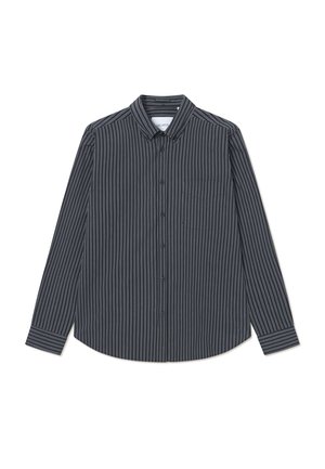 Zwart-witte gestreepte overdongshemd met een button-down kraag, één borstzak en een gladde, geweven textuur.