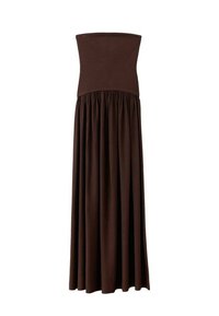 Abito maxi marrone senza spalline con corpetto aderente e gonna fluida realizzata in tessuto morbido, con un elastico in vita per il massimo comfort.