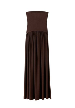 Vestido maxi marrón sin mangas con un corpiño ajustado y una falda fluida hecha de tela suave, que cuenta con una banda elástica en la cintura para mayor comodidad.