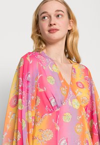 Never Fully Dressed STUDIO MONIQUE DRESS - Vestido de cocktail / Vestido de festa - multi