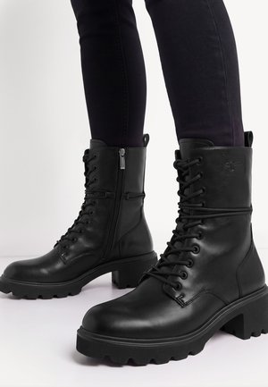 Tamaris, Bottines à lacets - black