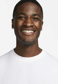 Nike Performance PRIMARY  biały