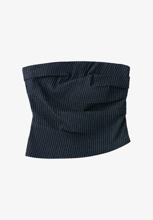 Top a fascia blu scuro con righe sottili, scollo dritto e leggero arricciamento del tessuto al centro davanti.