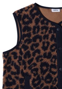 Gilet sans manches en polaire marron et noire à imprimé léopard, avec boutons-pression noirs et bordure noire autour de l'encolure et des emmanchures.