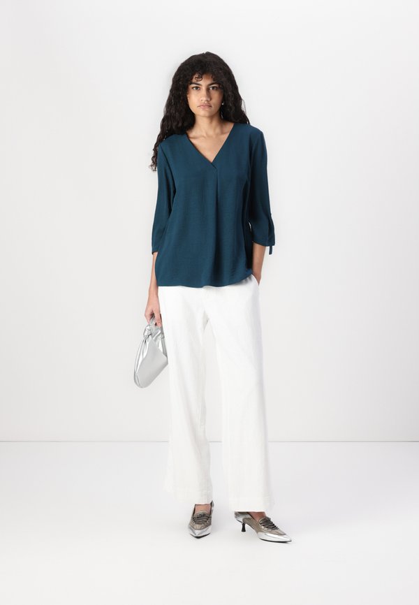 Hollister Livvy Low-Rise Wide-Leg Pants - Trousers3