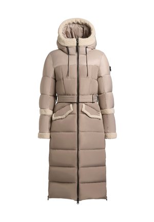 Bež voodriga mantel, millel on karvased ääred kapuutsis, vöödiga talje, tõmblukk ja kaks esikäe taskut karvaste aktsentidega ning elastsed mansetid.