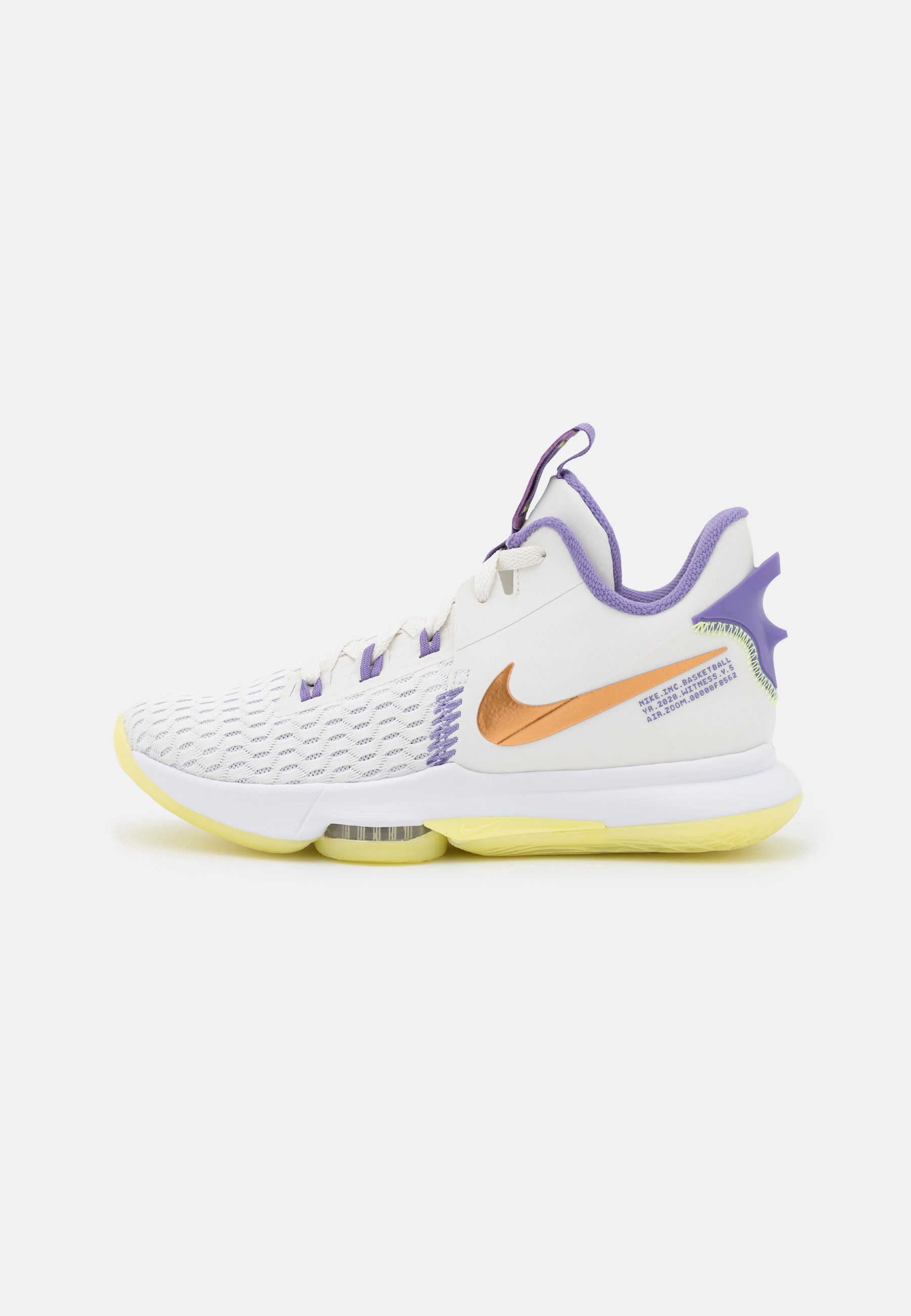 nike performance lebron witness