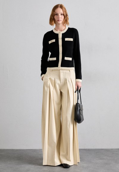 Tory Burch KENDRA CHUNKY TRIM CARDIGAN - Cardigan - black/french cream