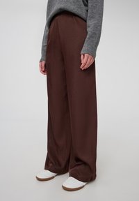Terranova Pantaloni - marrone