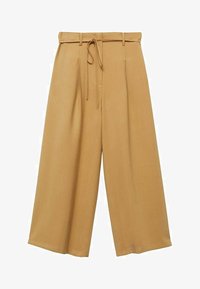 Unselected, brown