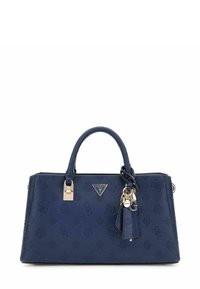 Borsa a tracolla sintetica blu navy con motivi in rilievo, hardware dorato, doppi manici e un accento di portachiavi decorativo.