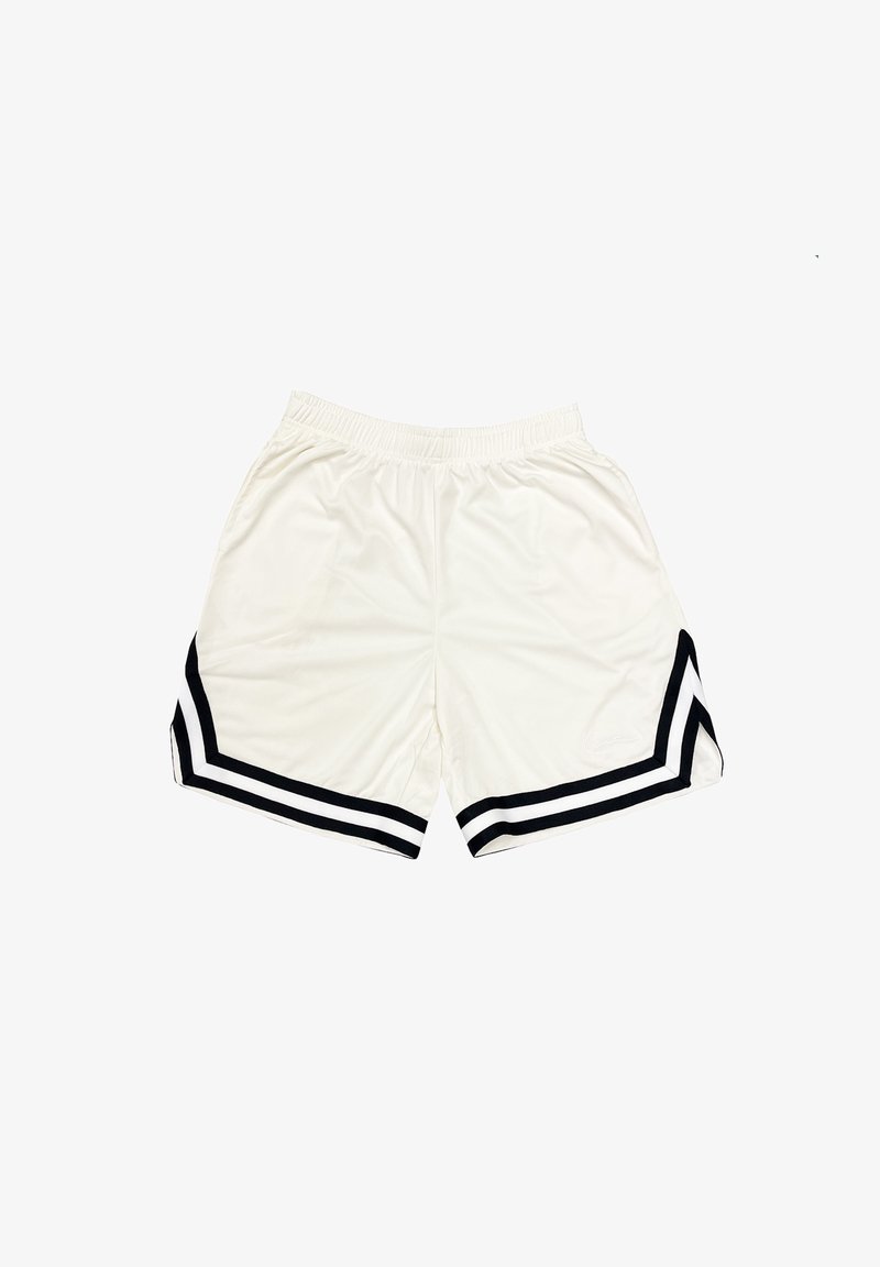 Shorts sportivi bianchi realizzati in un tessuto leggero, con strisce laterali nere e un motivo a chevron a contrasto vicino all'orlo. Vita elastica.