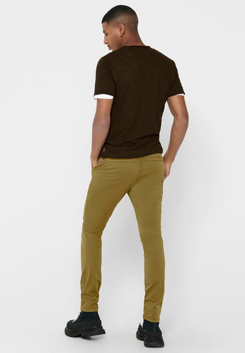Herren Chinos | Only & Sons Chino kangaroo/braun - ND21244 Herren Chinos | Only & Sons Chino kangaroo/braun - ND21244
